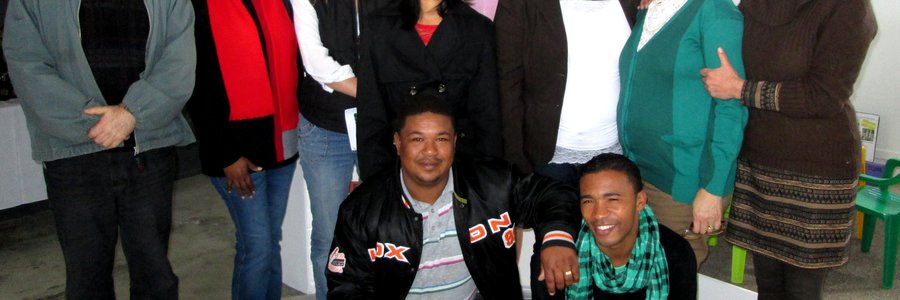 Agter vlnr: Awie Steenkamp (mentor), Maureen Valentine (Gansbaai Toerisme ). Entrepreneurs: Chereen vd Merwe, Lavine Fisher,  Philip Swanepoel, Margaret Prins, Nadia Carolissen (AHI), Rene Beukes (ondervoorsitter Gansbaai Sakekamer), Julian Sauls en Heinrich Jansen.